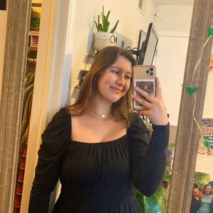 Meet your Posher, Alli